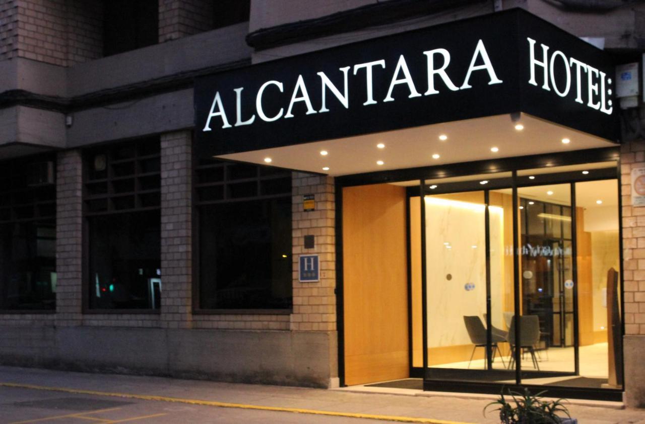 Alcantara 3*