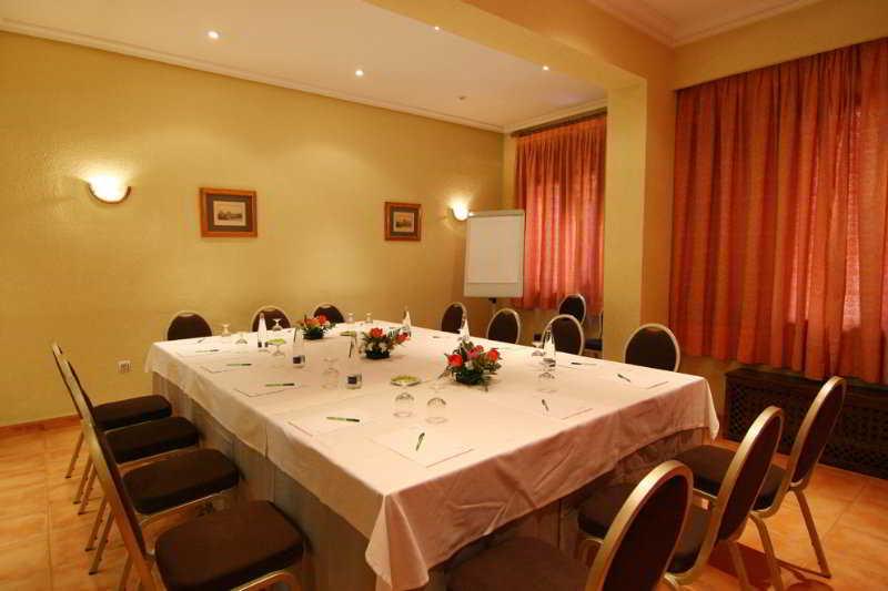 Alcantara Hotel Caces