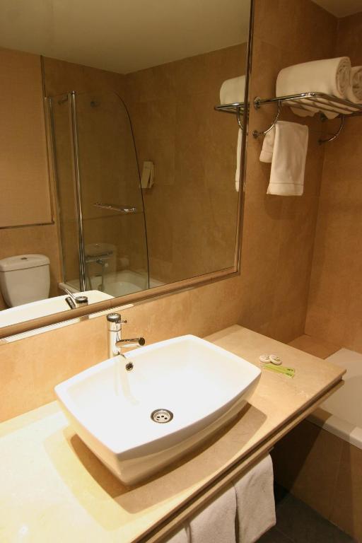 Alcantara Hotel 3*